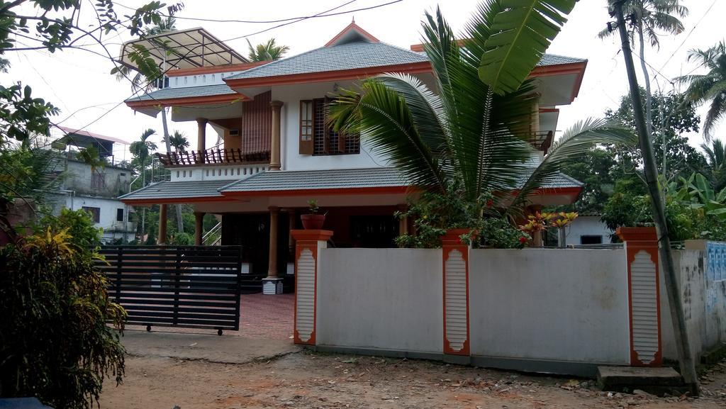 Navendu Home Stay Alappuzha Екстер'єр фото